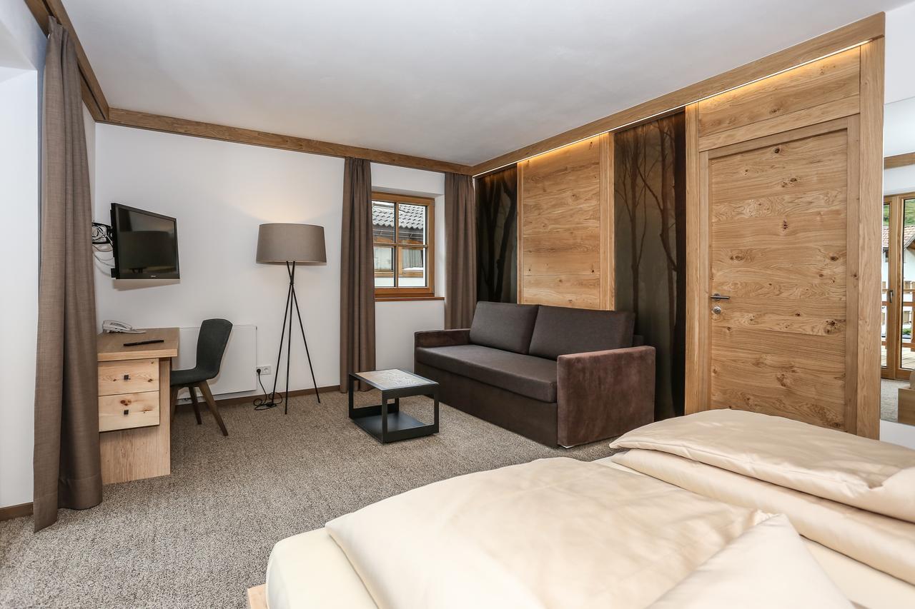 Hotel Gasthof Hoellriegl Sarentino ห้อง รูปภาพ